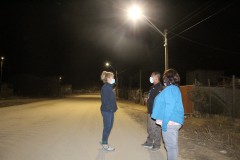 SE INSTALAN 15 NUEVAS LUMINARIAS EN POBLACIÓN LOS ALTOS DEL SOL